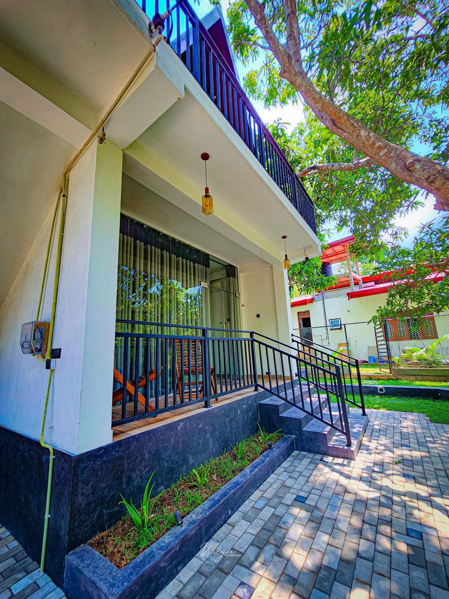 Residence Inn Udawalawe Exterior photo